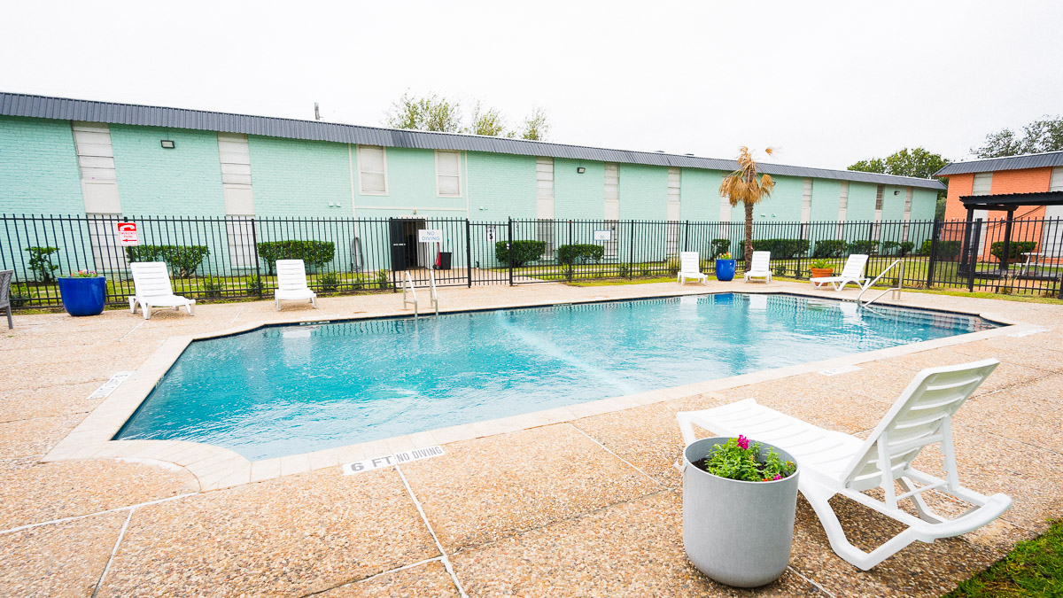 Linda Vista Apartments Image 1