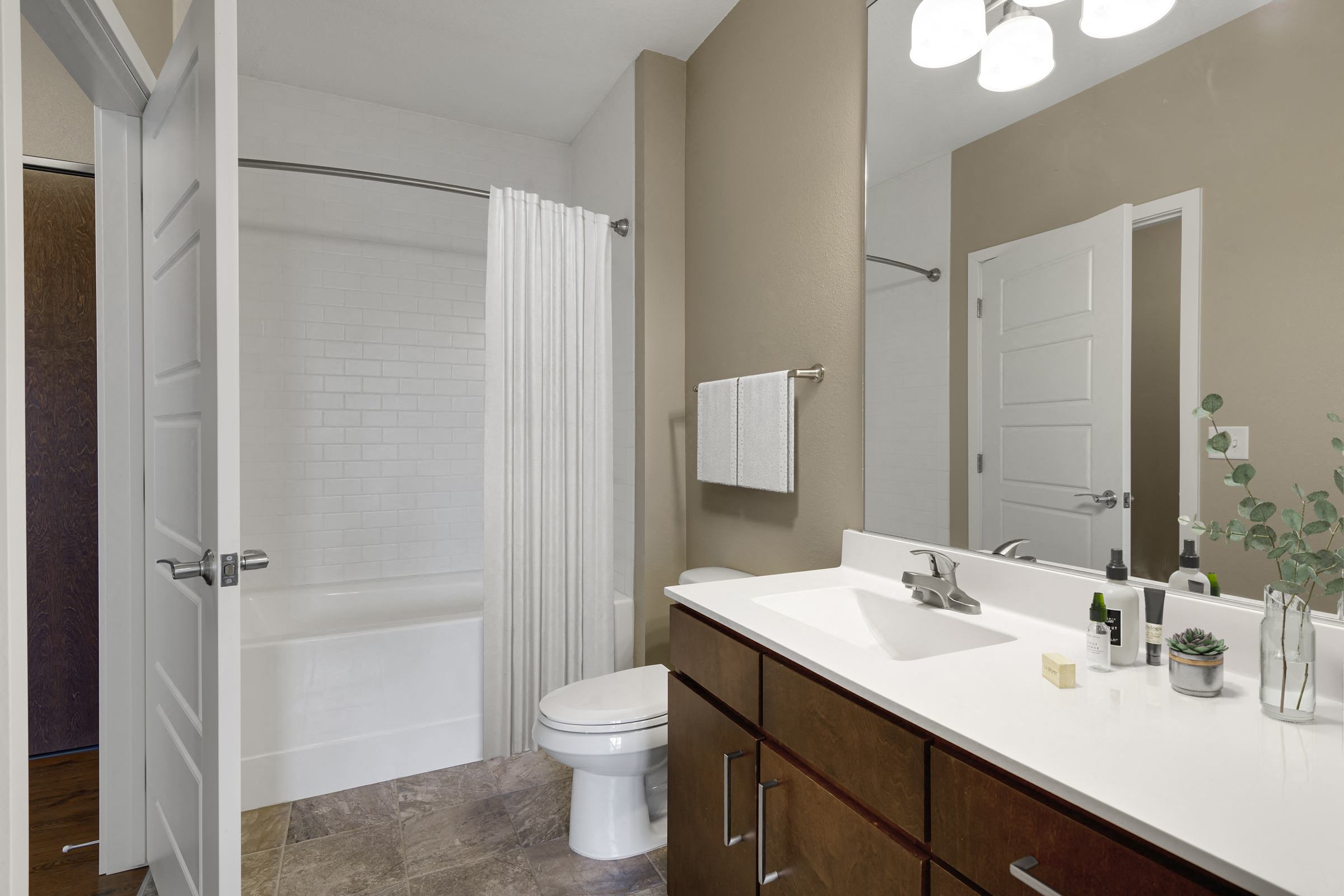 Be @ Axon Green Image 7