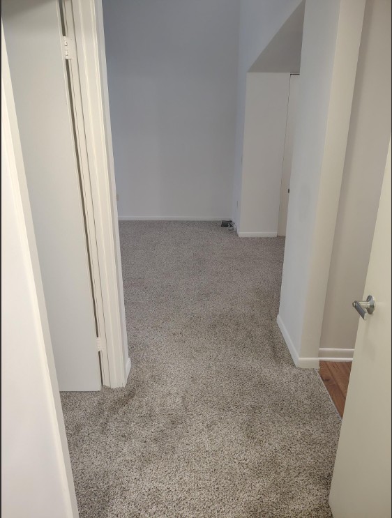 Marlboro Classic Apt & Redwood Square Image 159