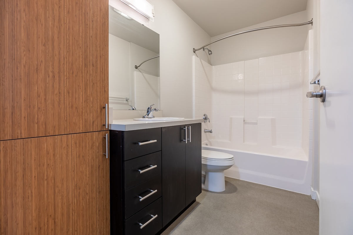 Collage Fremont Image 21