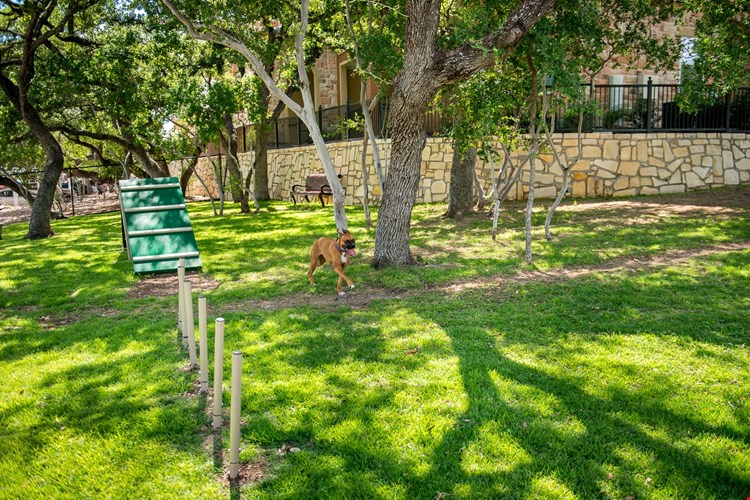 Villas In Westover Hills   Image 9