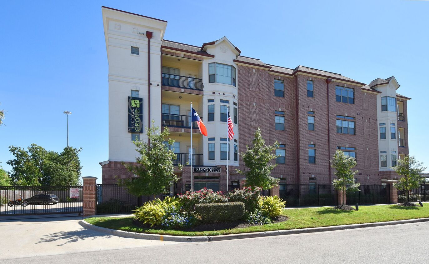 Midtown Grove Apartments Image 2