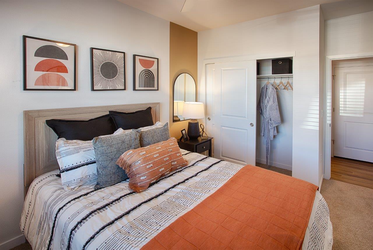 Ascend at Horizon Uptown Image 12