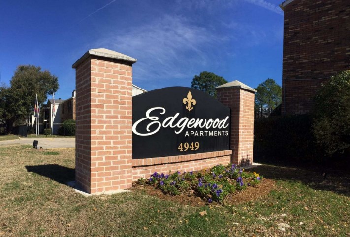 Edgewood Apartments Image 3