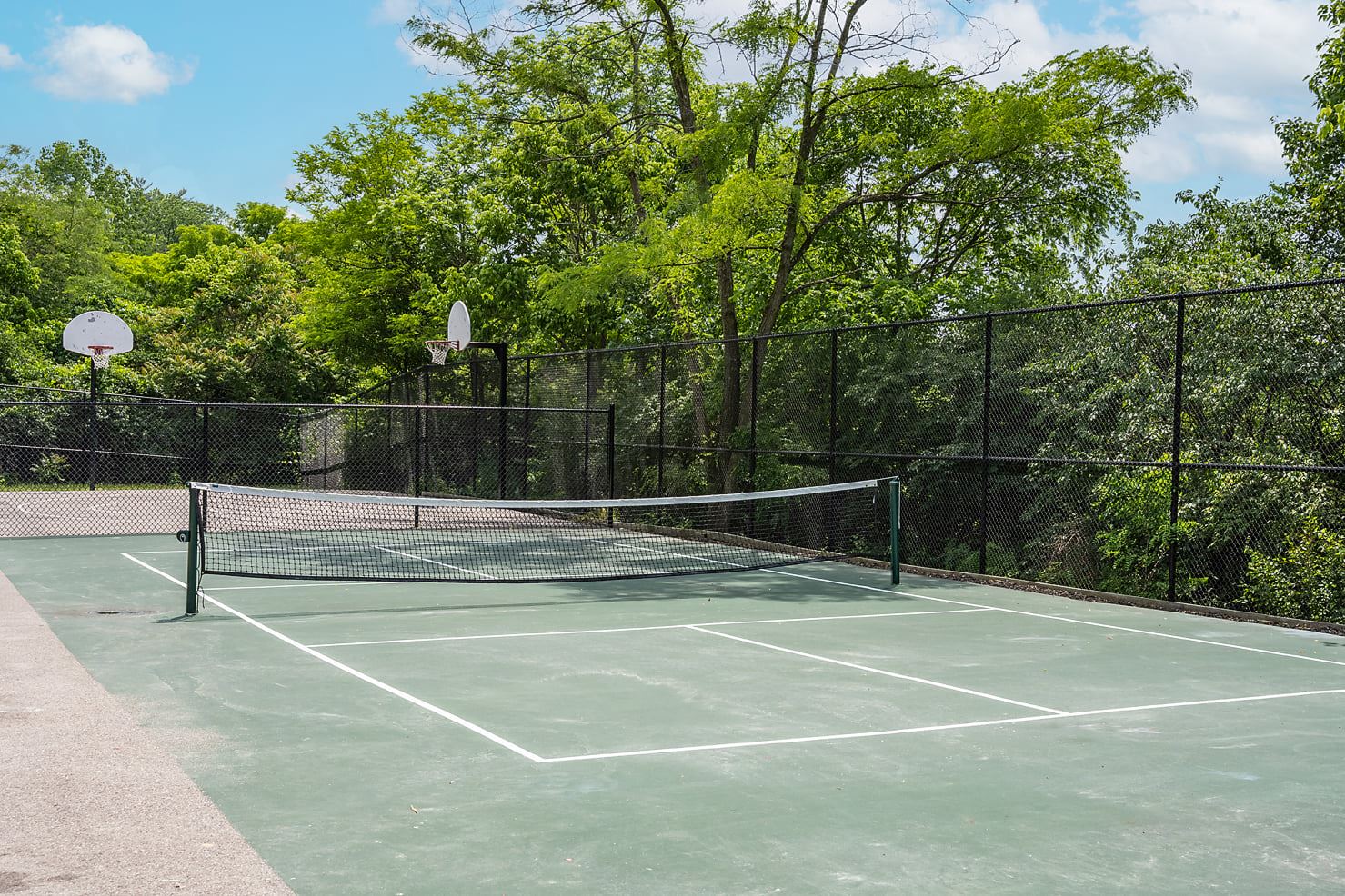 Hilltop Apartments Image 49