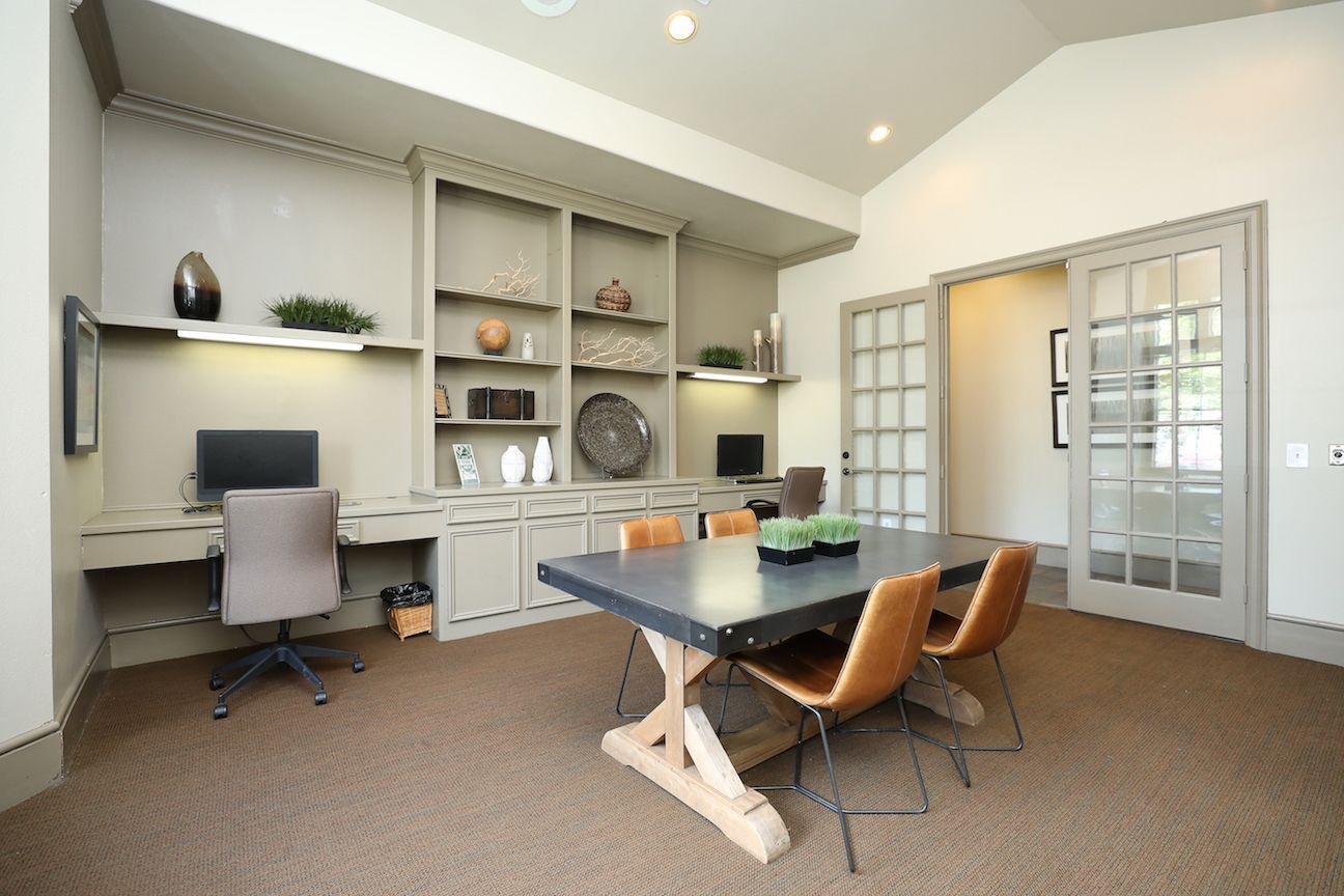 Enclave At Woodbridge Image 15