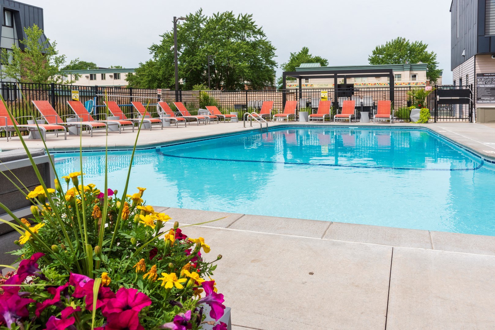 Hamline Pointe Apartments Image 2