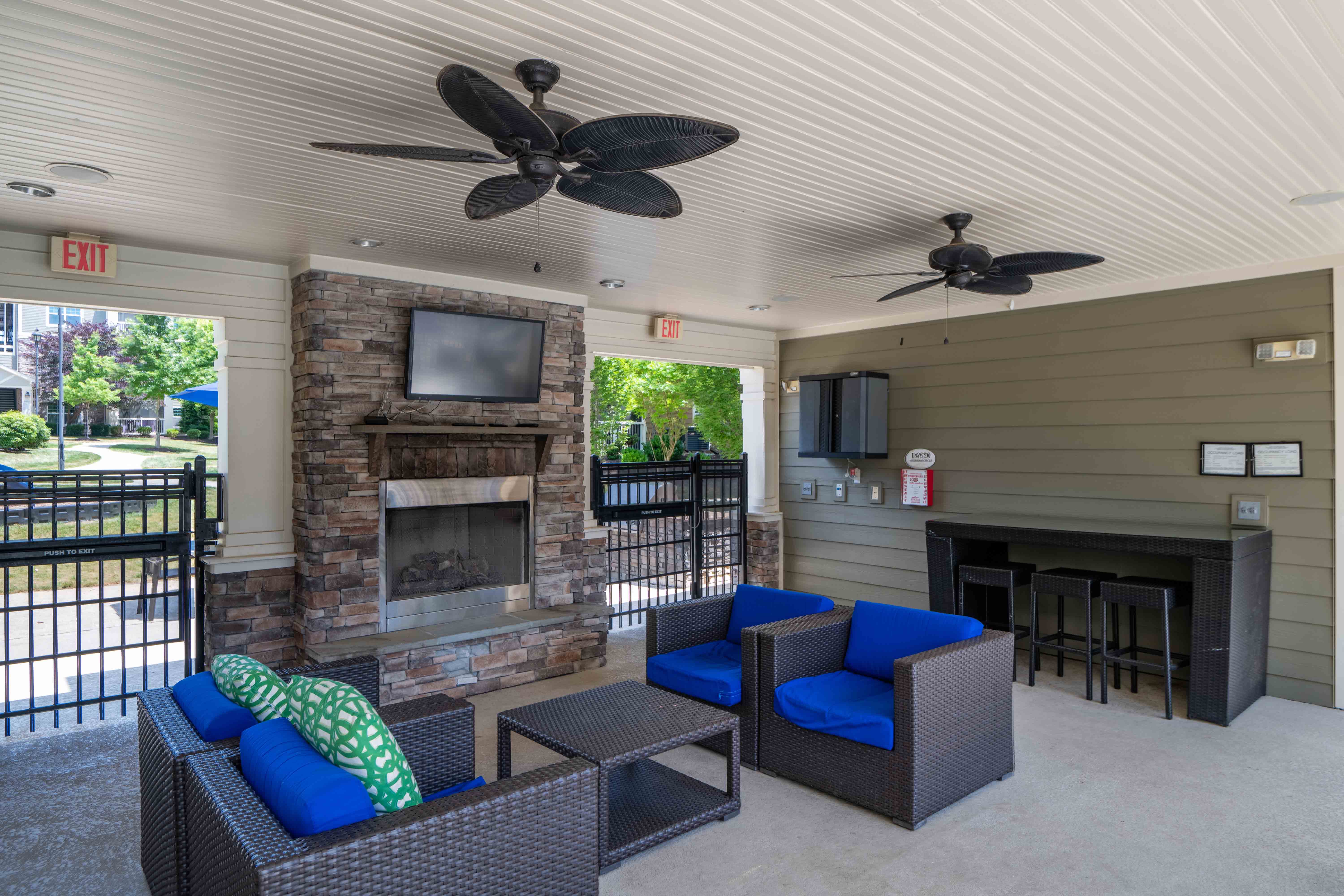 Oasis at Montclair Image 23