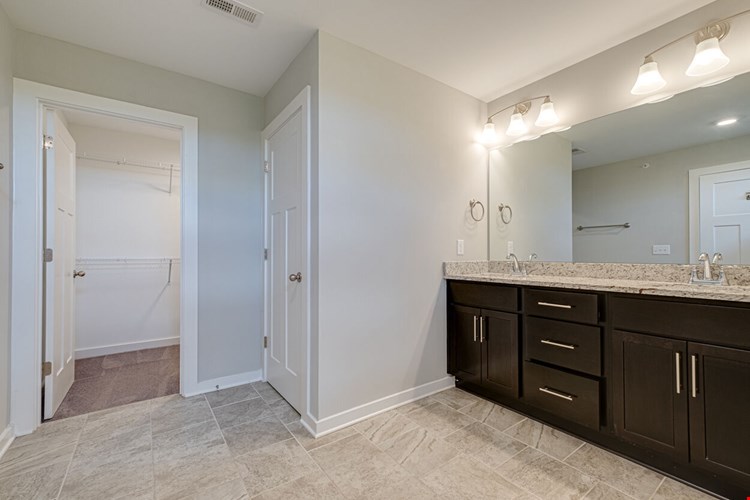 Highland at Hickory Hills Townhomes Image 19