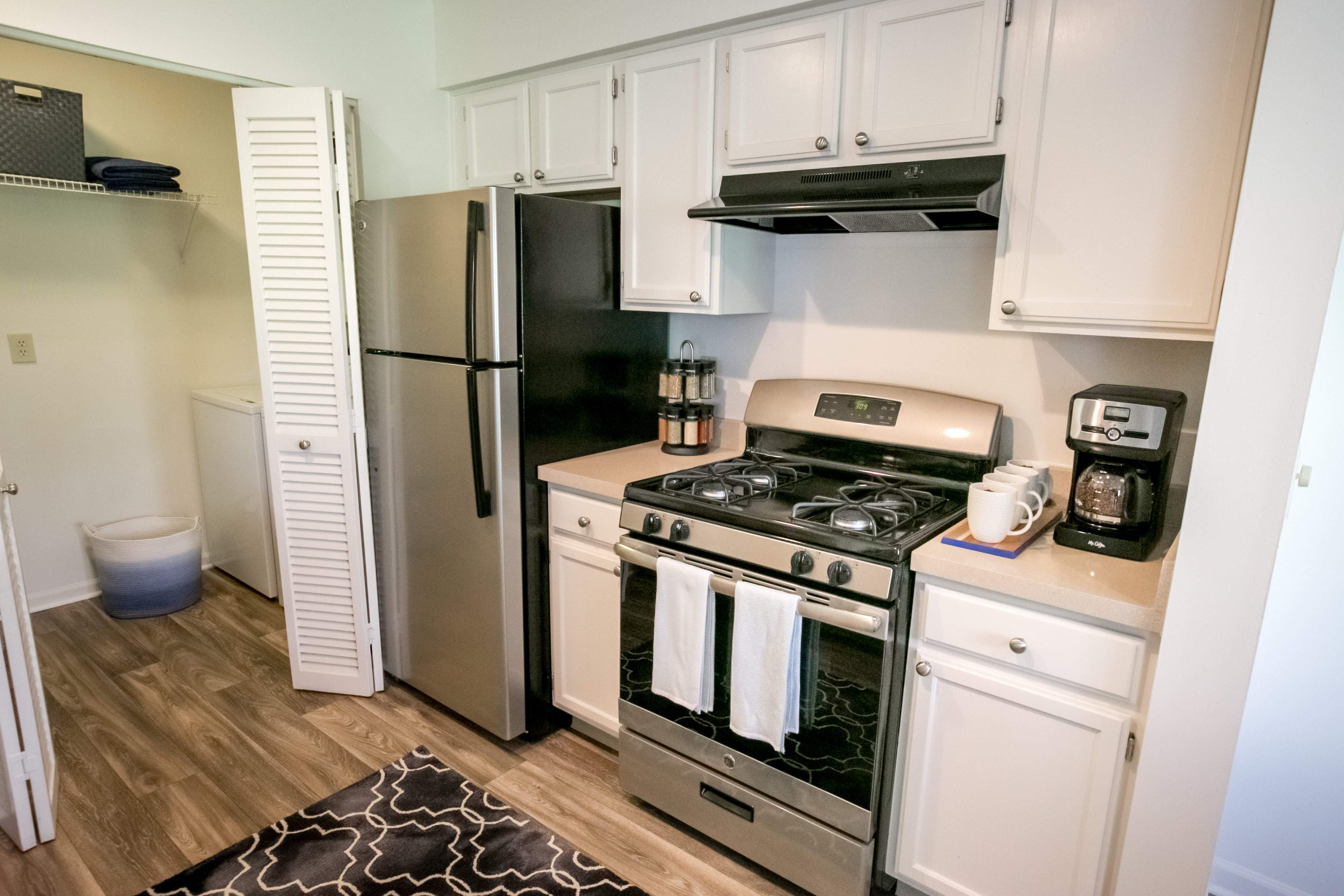 The Residence at Christopher Wren Apartments Image 29