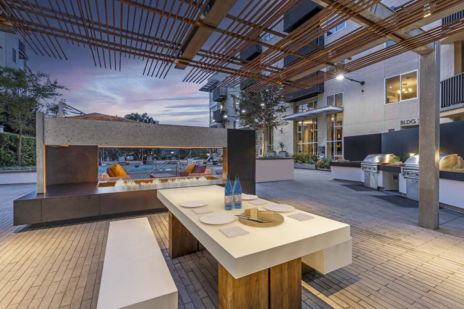 Camden Glendale Image 32