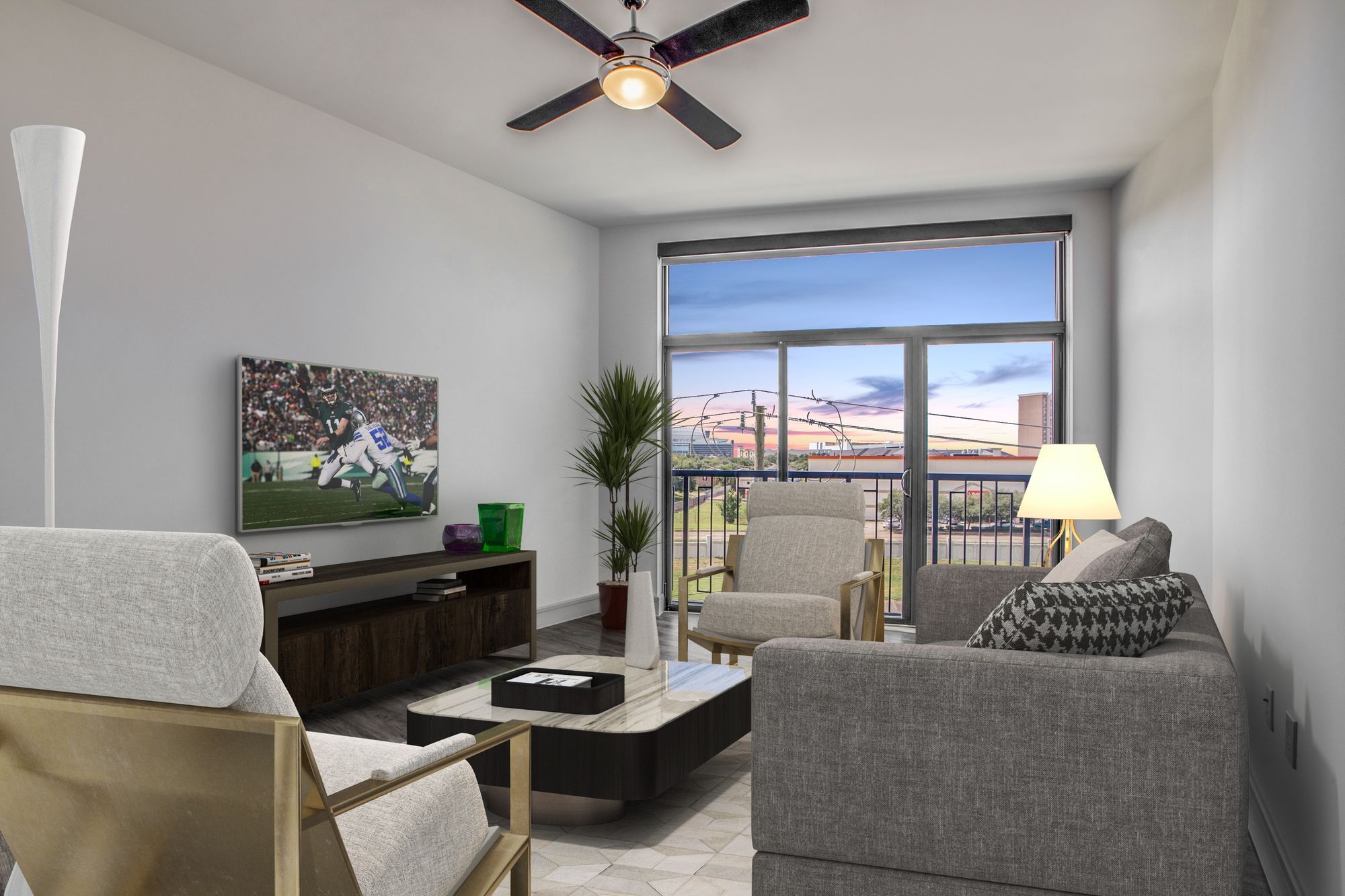 South Main Building Image 32