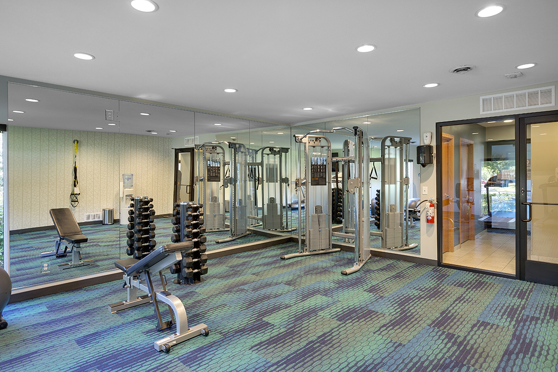 Pebblebrook Flats & Court Image 2