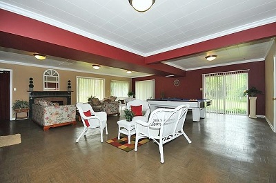 Oak Park Image 11