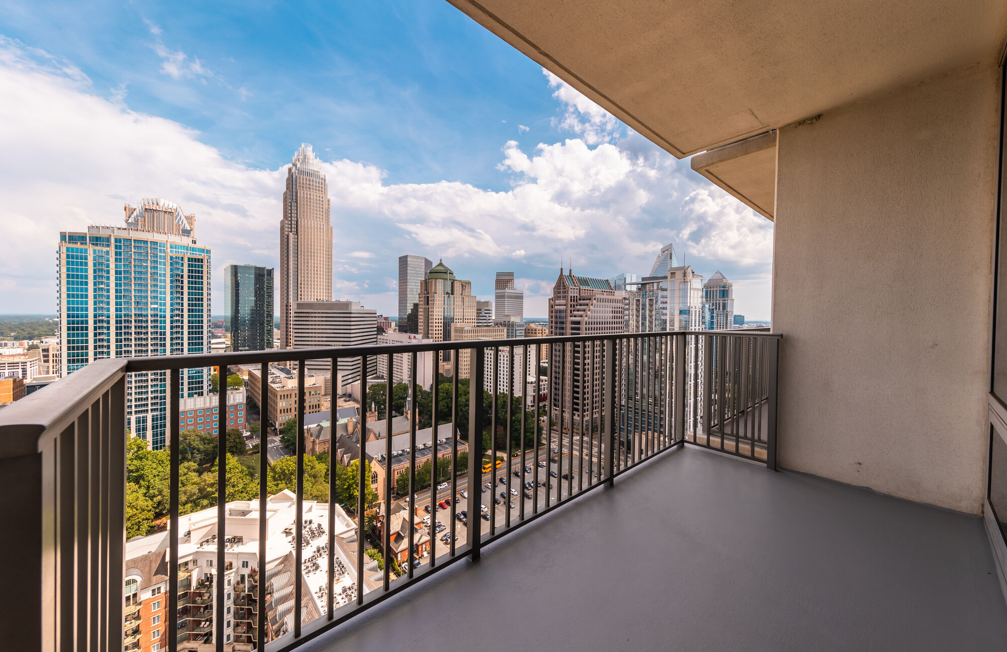 The VUE Charlotte On 5th Image 16