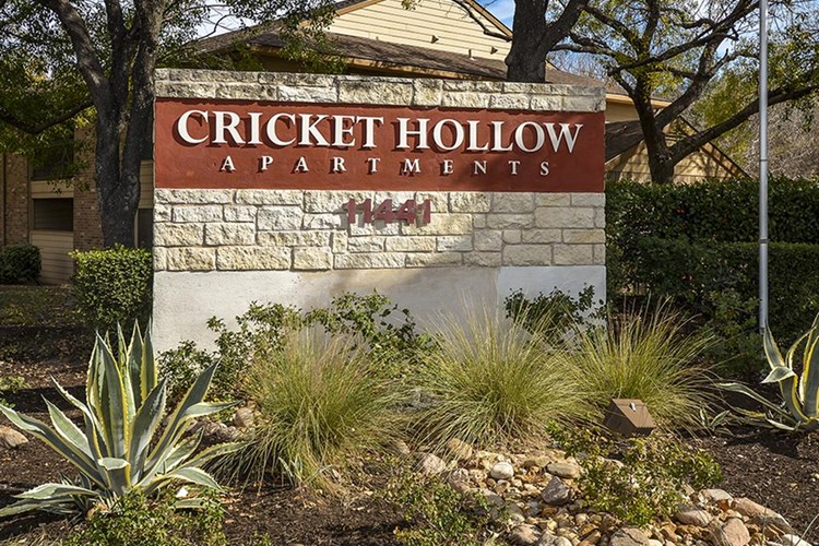 Cricket Hollow Image 1