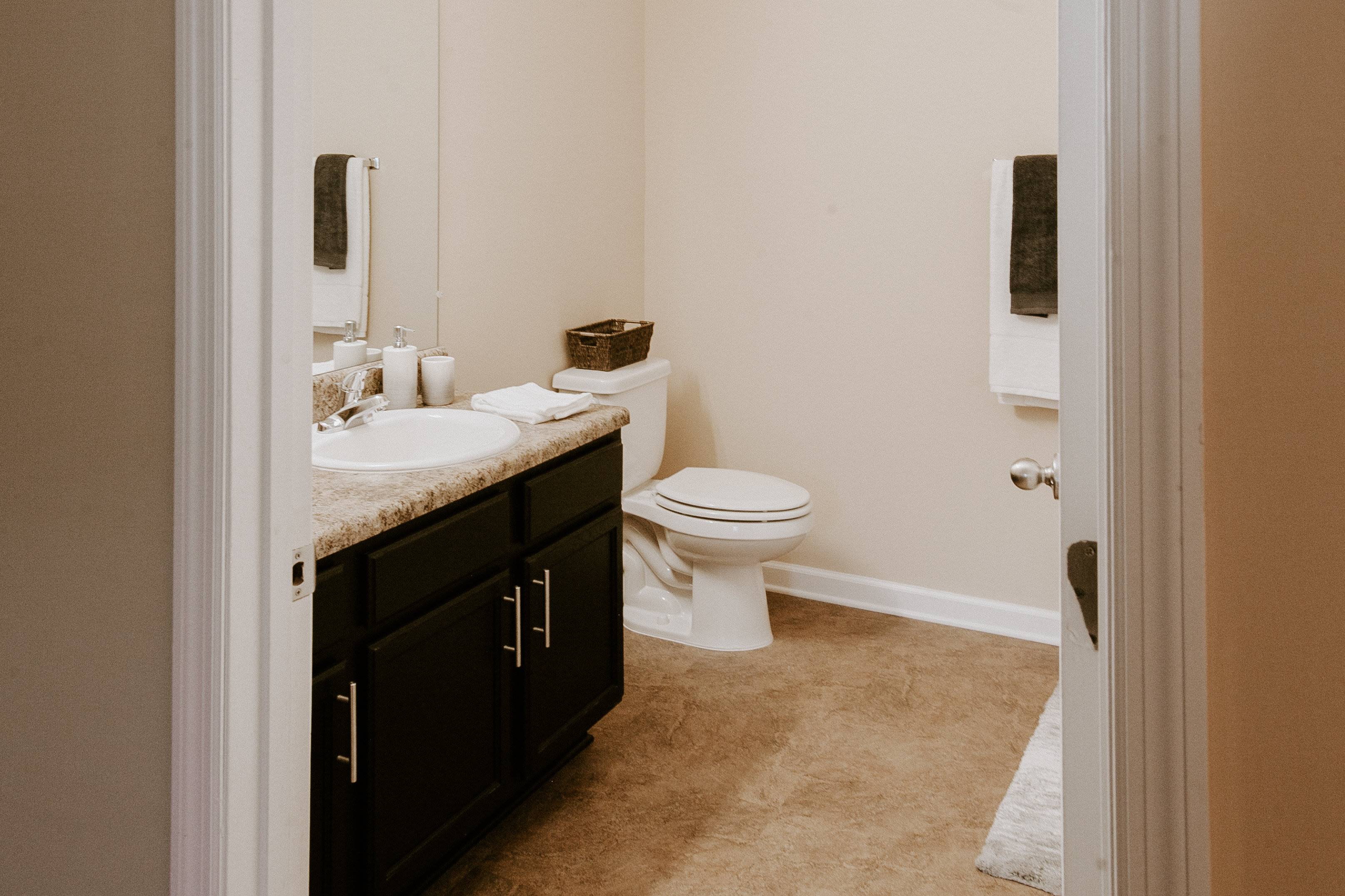 Hawthorne at the Hollow Image 13