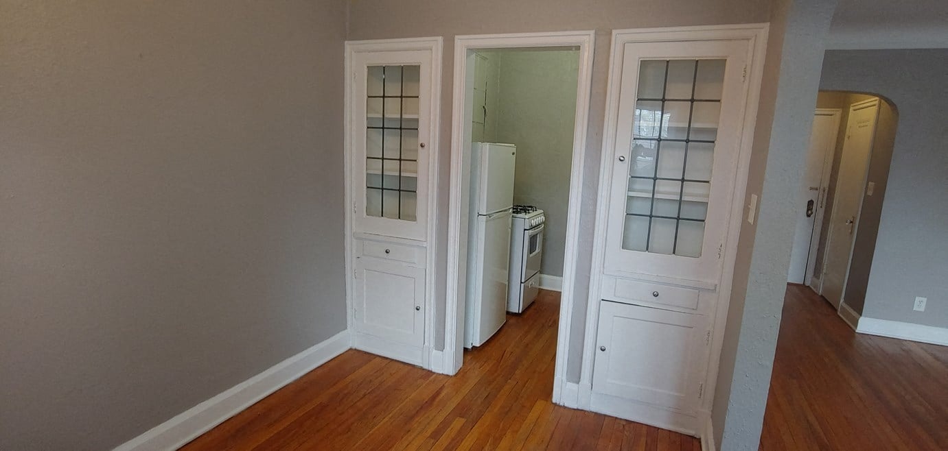 Hampton House Image 8