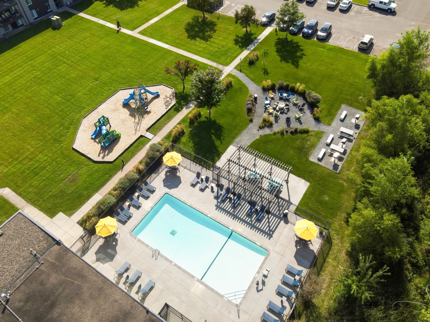 Shoreview Grand Image 26