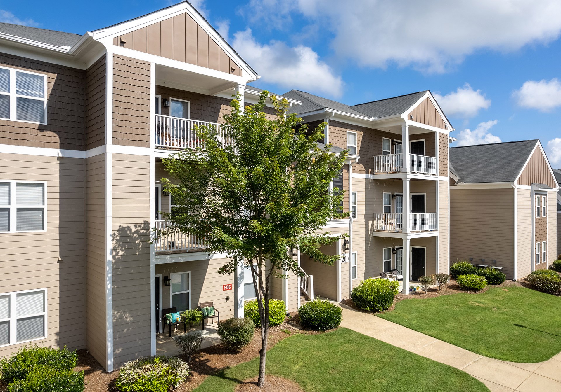 Woodland Trail Apartments Image 25