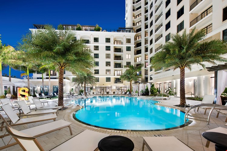 Camden Central Image 5