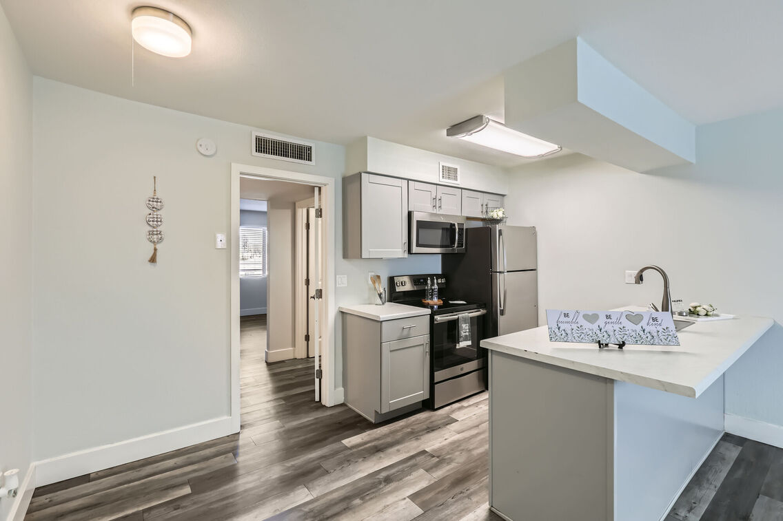 Ava South Apartments Image 2