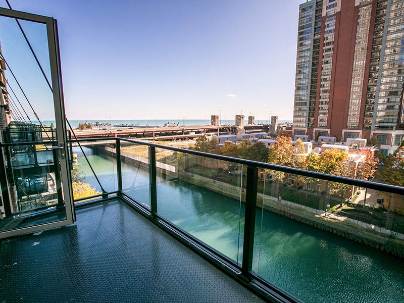 Lofts At River East Image 23