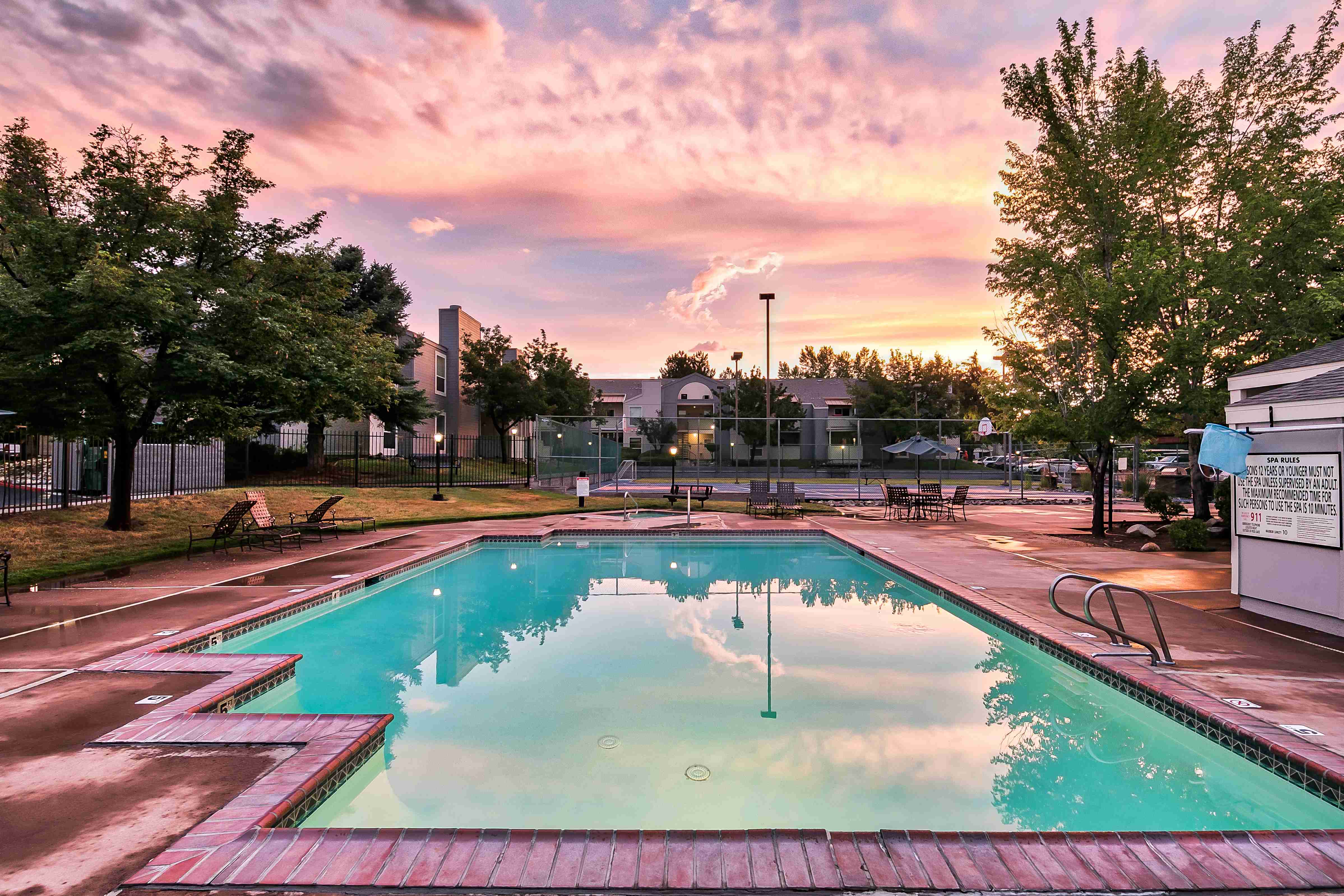 The Lodge at McCarran Ranch Apartment Homes Image 14