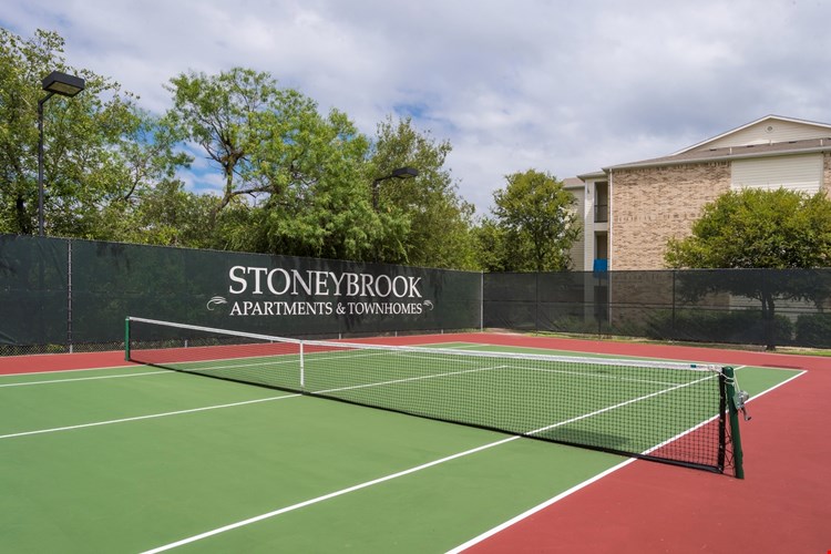 Stoneybrook Apartments & Townhomes Image 10
