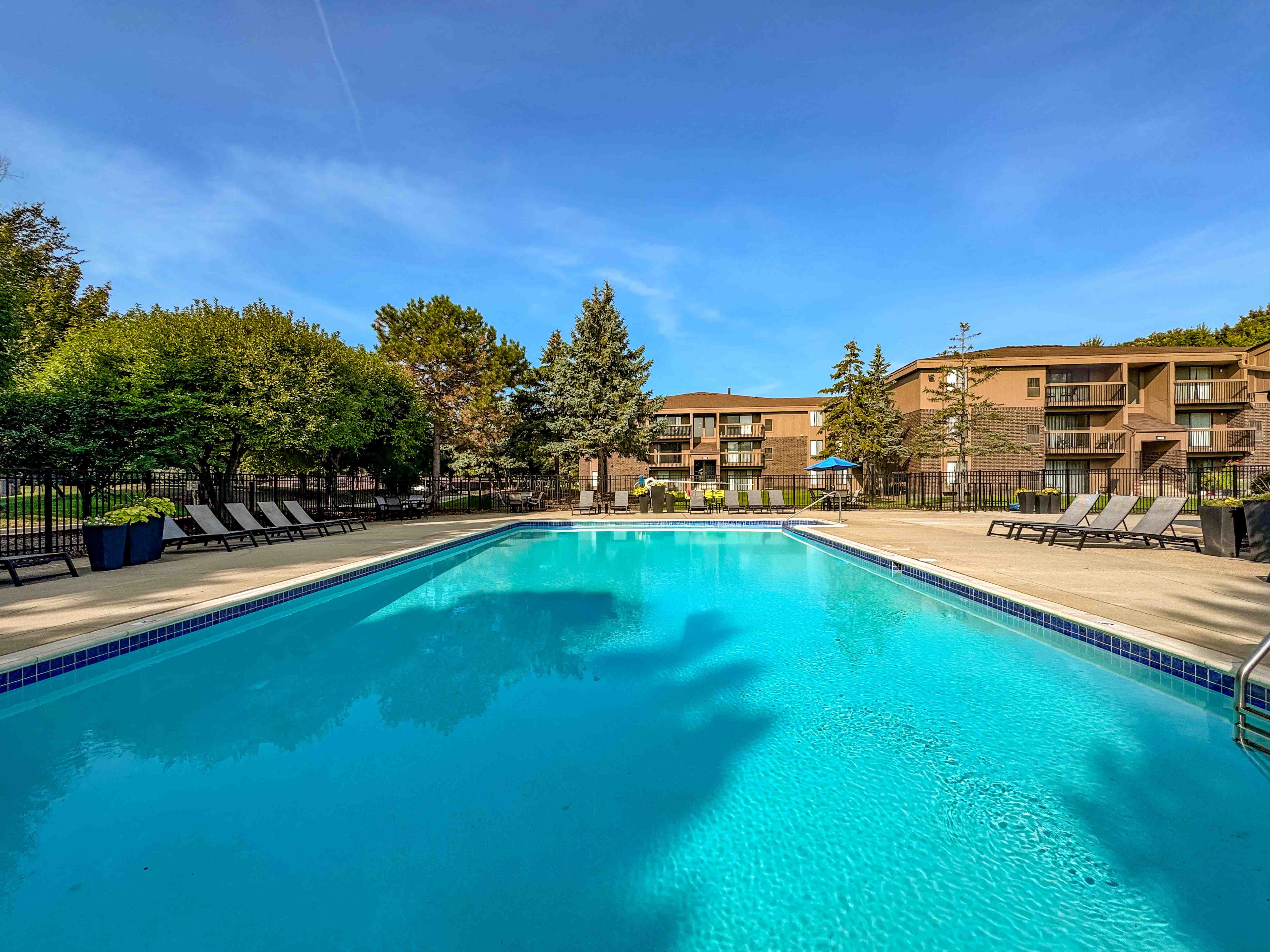 Heated pool at Lakeside Village Apartments Clinton Township MI