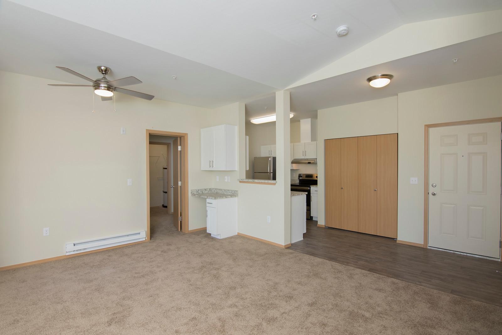 Silver Creek Apartments Image 16