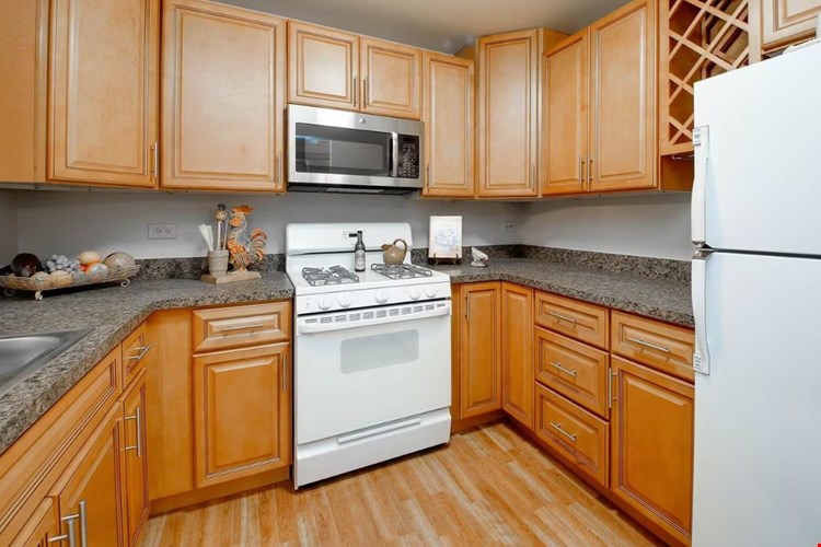 Courts of the Falling Waters Image 5