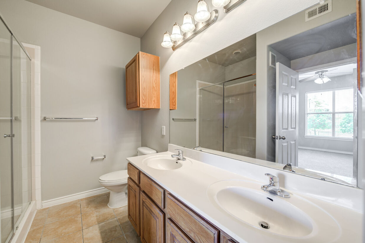 Lebanon Ridge Image 9