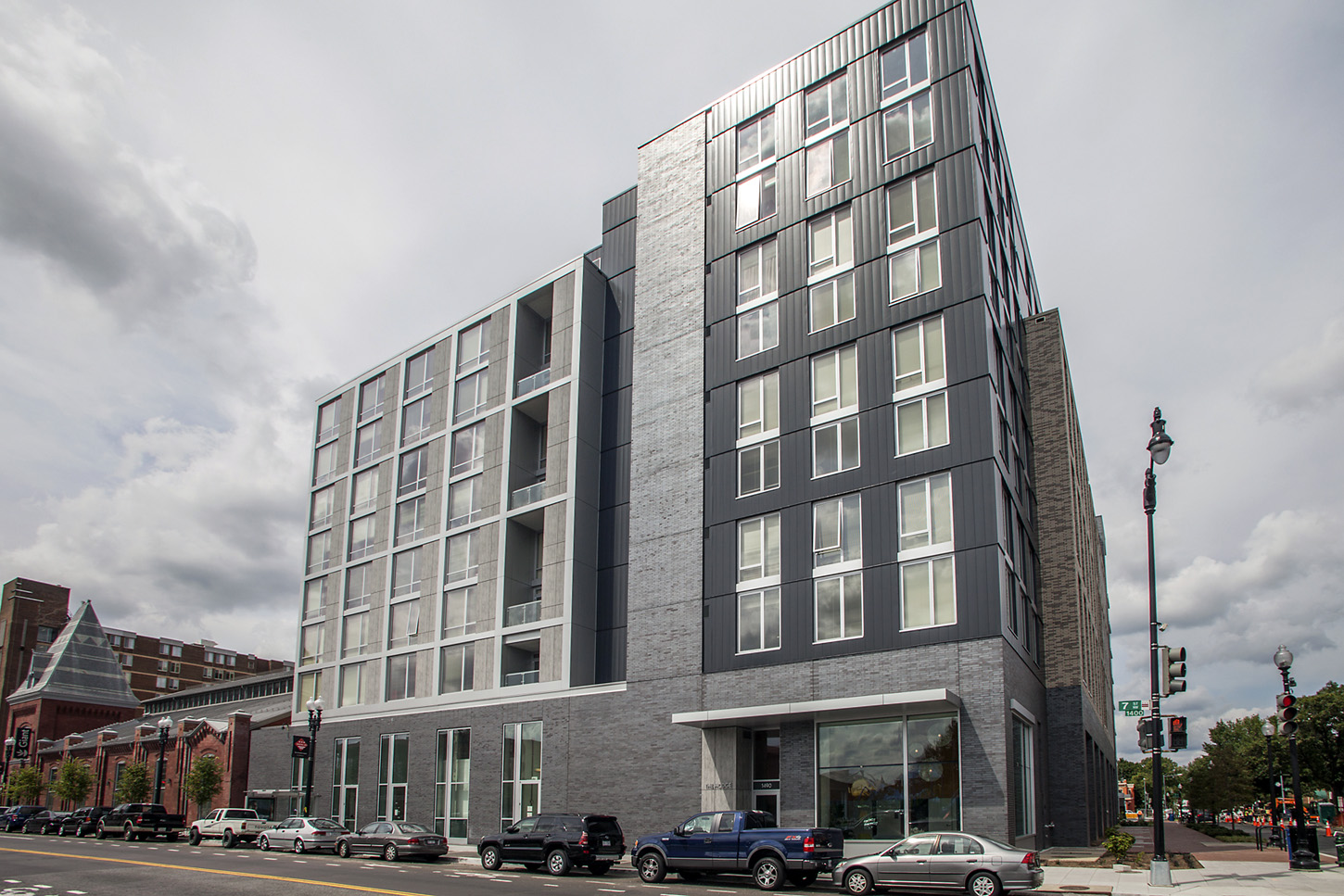 Hodge on 7th Image 2