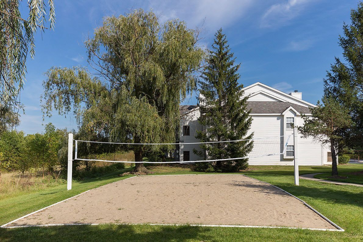 Village Club of Canton Apartments Image 31