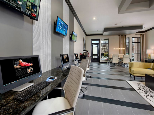 Elle of Buckhead Image 3