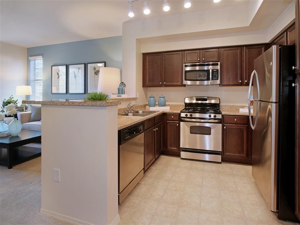 Everett Apartment Homes Image 11