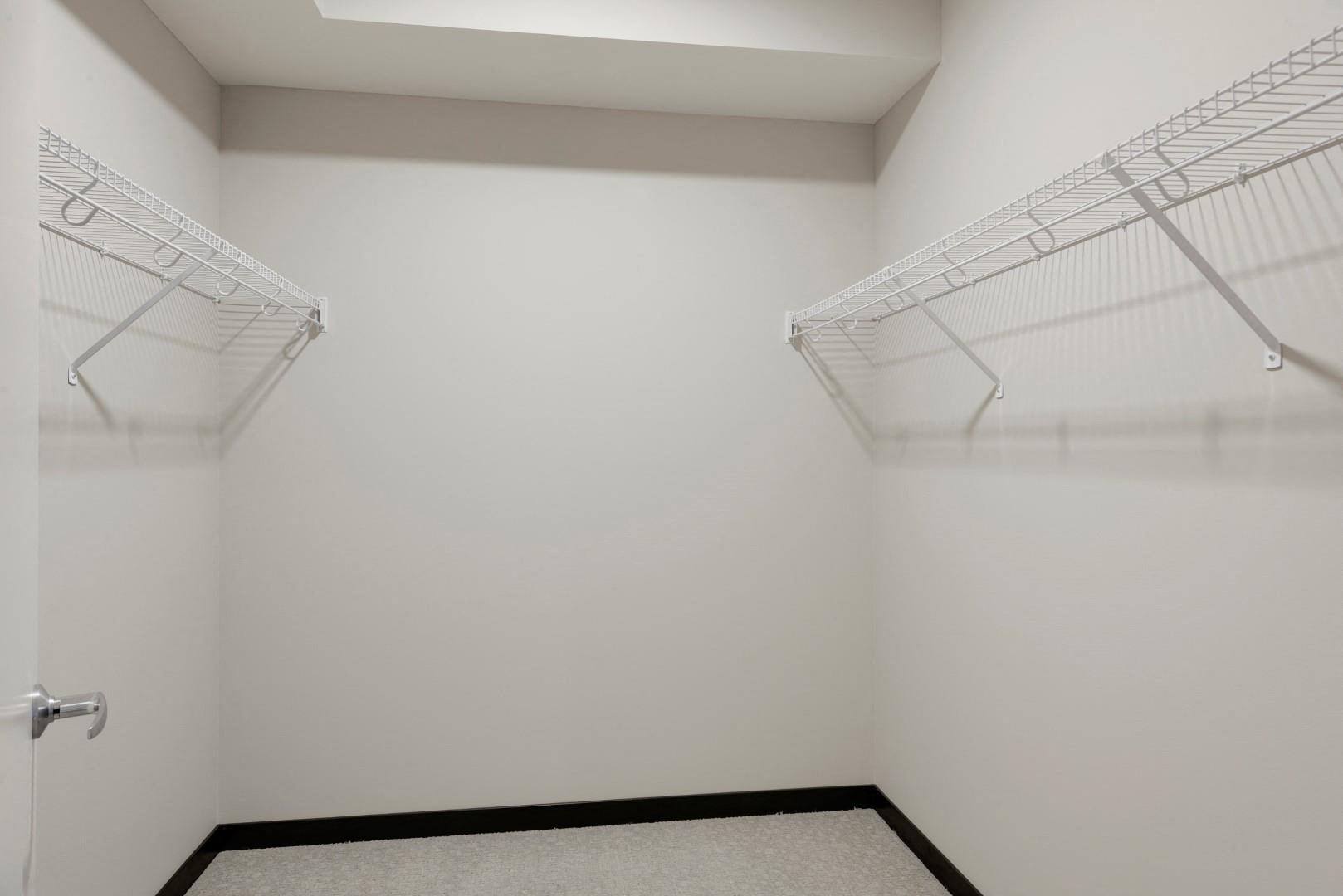 The Shoreham Apartments Image 107