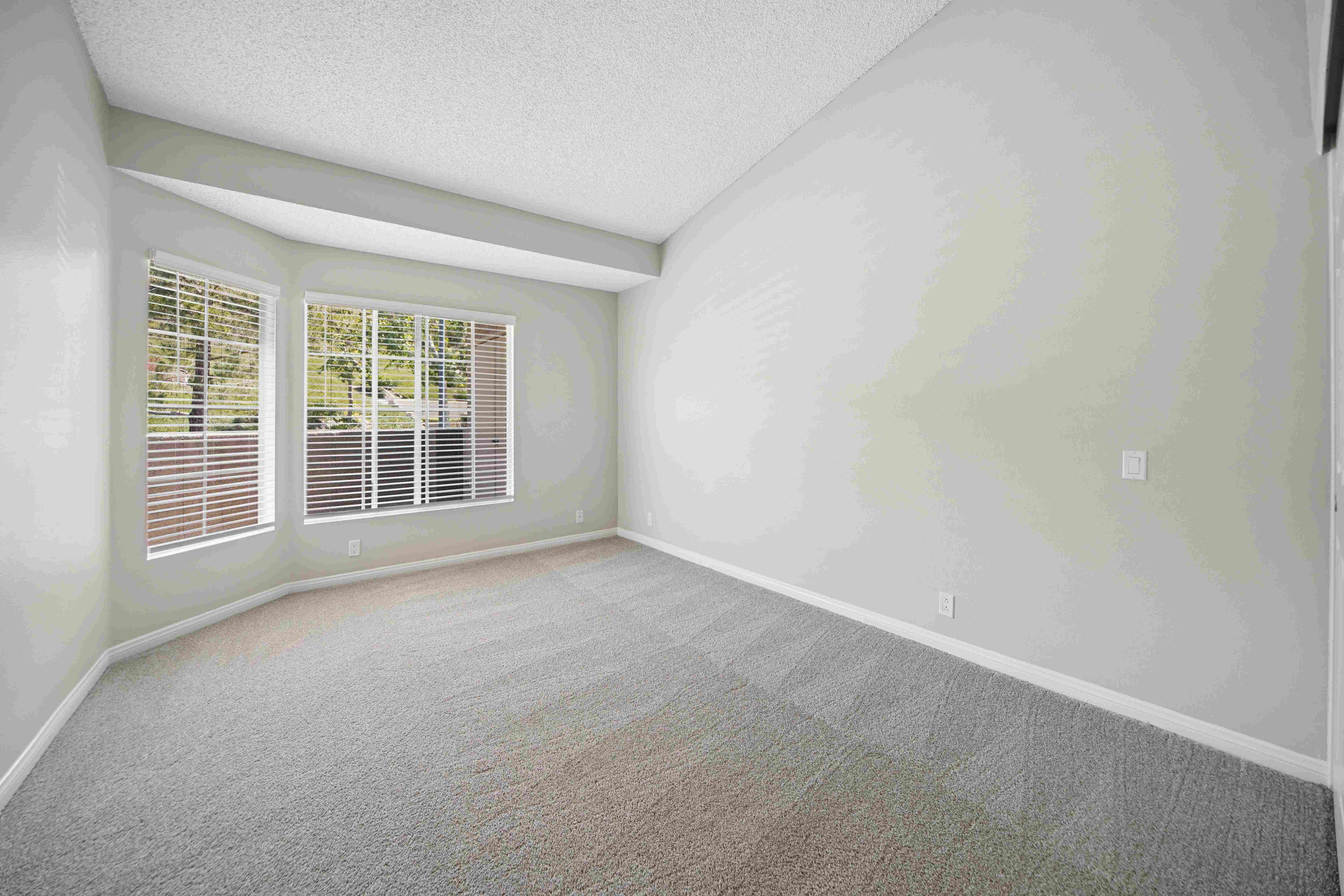 Paloma Summit Condominium Rentals Image 24