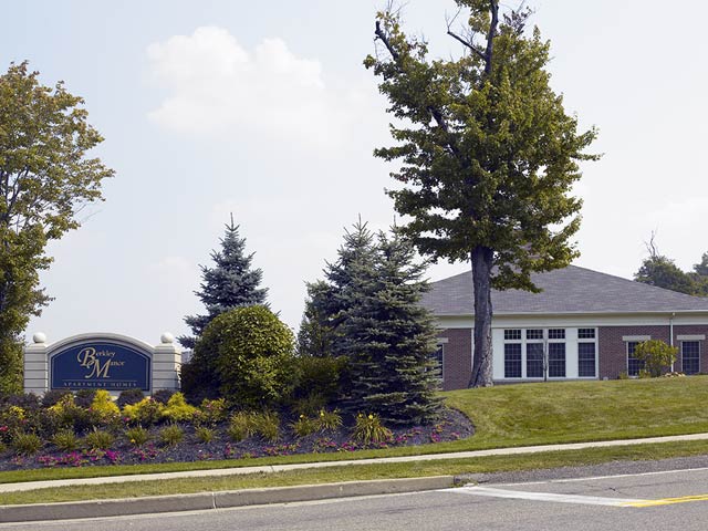 Berkley Manor Monument Sign and Clubhouse