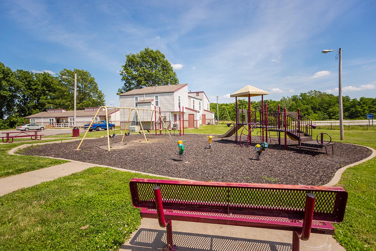 Lexington Gardens Image 5