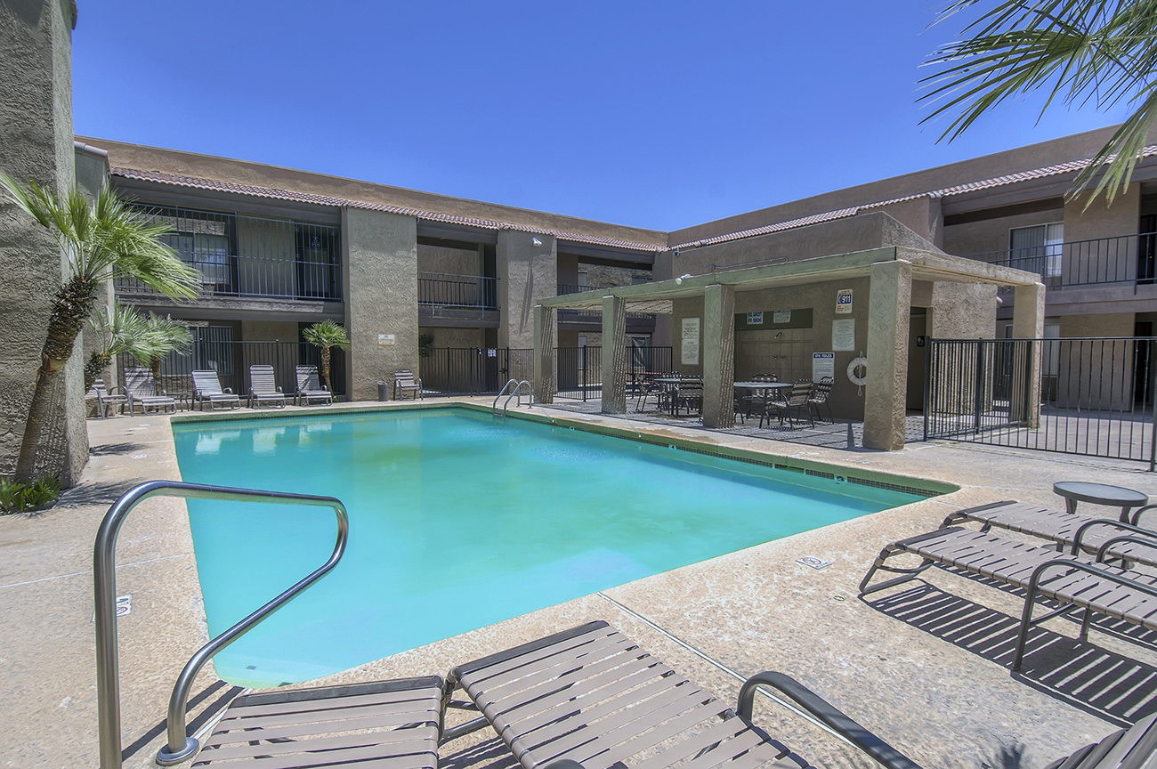 Lothlorien Apartments Image 4