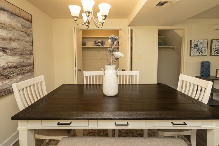 Chapel Valley Townhomes Image 9