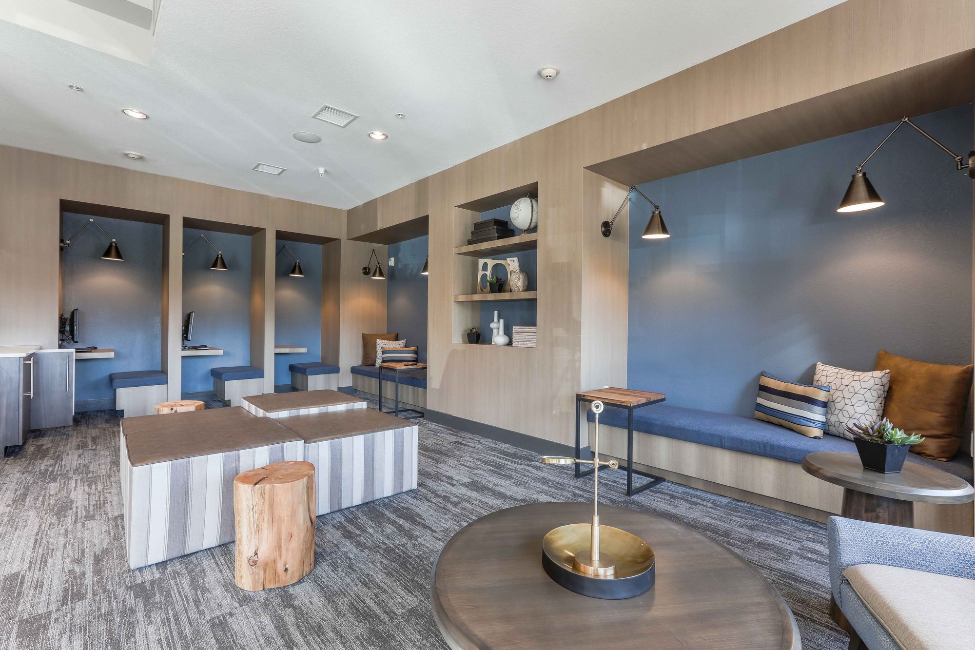 Summit at Flatirons Apartments Image 16