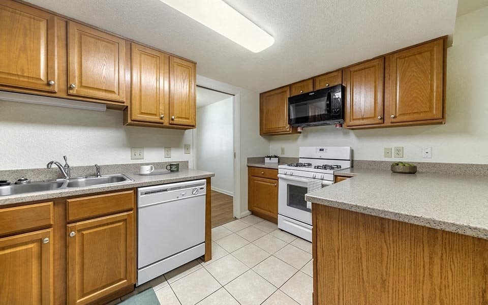 Tinker AFB Homes  Image 7