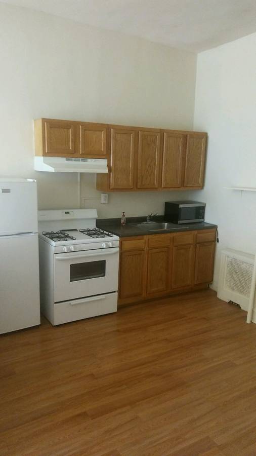 Sylvania Gardens Apartments Image 7