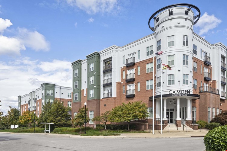 Camden College Park Image 46