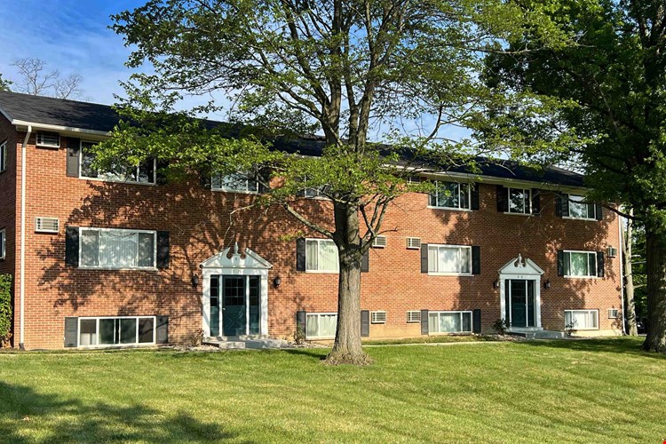 Sharondale Woods Apartments Image 12