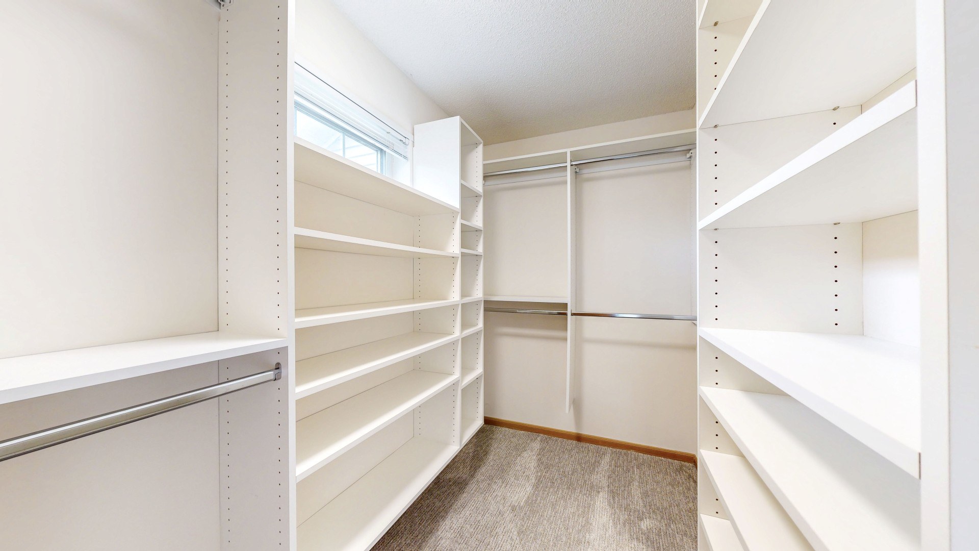 Cedar Pointe Townhomes Image 44