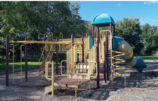 Detrick Homes  Image 9